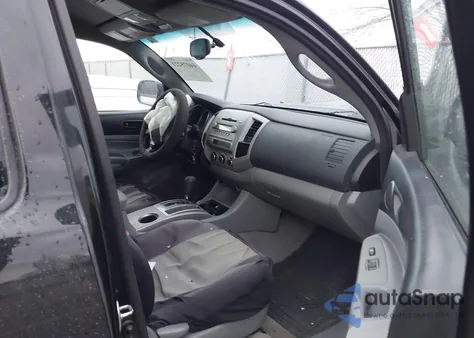 2006 Toyota Tacoma Prerunner V6 from USA, damaged, VIN 5TEKU72NX6Z180725